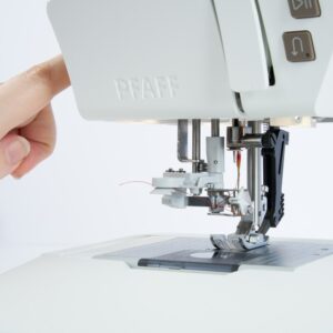 pfaff elevate 680 naai en quiltmachine