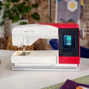 De mooie Husqvarna Viking 75Q naai en quiltmachine