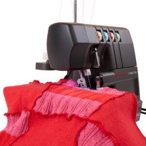 De Singer HD0465 lockmachine met stretchstoffen